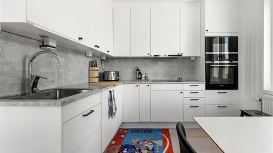 Hus i Nynäshamn - foto 1