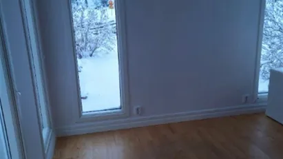 Vallentuna - 1rok - tillsv - 7.475kr/mån