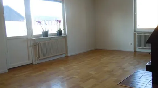 Hus i Sollentuna - foto 3