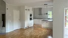 Hus att hyra, Haninge, Österhaninge, Albyvägen<span class="blurred street-number" onclick="ProcessAdRequest(3846669)"><span class="hint">Se väg-nr</span>[xxxxxxxx]</span>