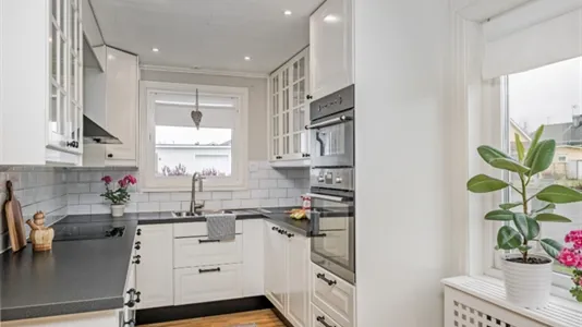 Hus i Lilla Edet - foto 1