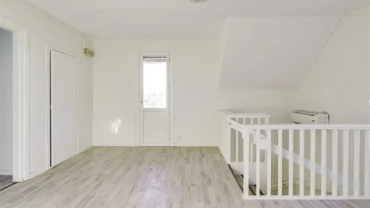 Hus i Kumla - foto 4