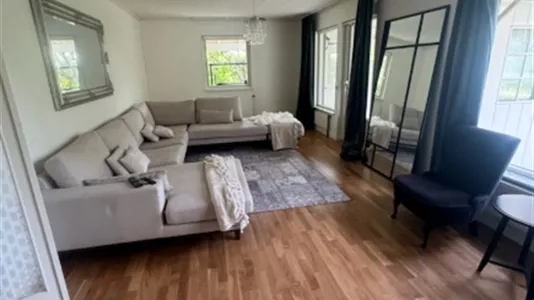 Hus i Södertälje - foto 1
