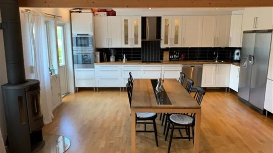 Hus i Täby - foto 2