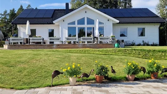 Hus i Kungsör - foto 1