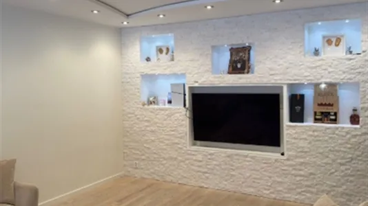 Lägenheter i Botkyrka - foto 2