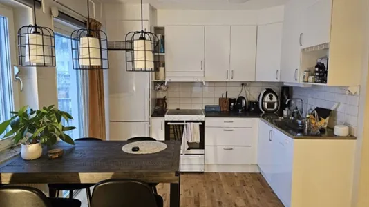 Lägenheter i Huddinge - foto 1