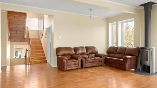 Hus i Botkyrka - foto 4