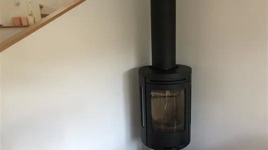 Hus i Huddinge - foto 1