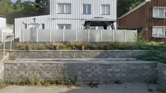 Hus i Botkyrka - foto 1