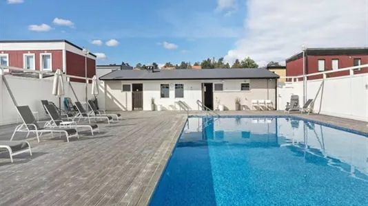 Hus i Täby - foto 1