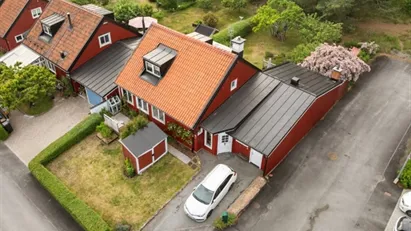 Täby - 8rok - 22mån - 26.450kr/mån
