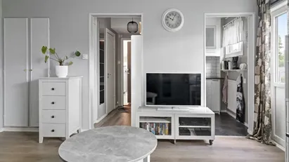 Kinna - 1rok - tillsv - 6.325kr/mån