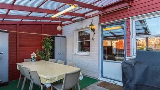 Hus i Vallentuna - foto 1