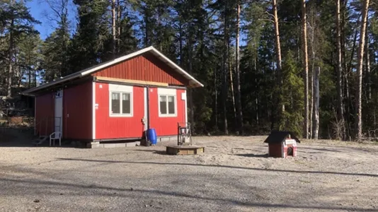 Lägenheter i Botkyrka - foto 1