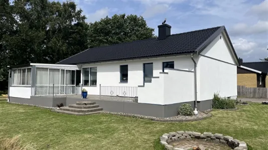 Hus i Höganäs - foto 1