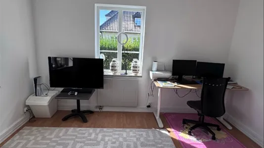 Hus i Husie - foto 7