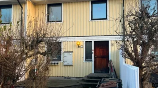 Hus i Västerort - foto 1
