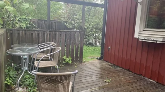 Hus i Botkyrka - foto 2