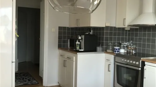 Lägenheter i Huddinge - foto 1