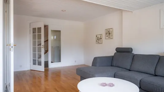 Hus i Upplands Väsby - foto 2