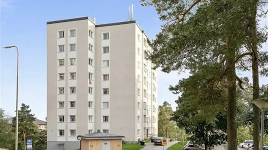 Lägenheter i Huddinge - foto 1