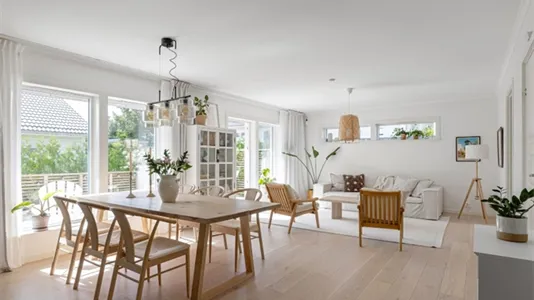 Hus i Tyresö - foto 3