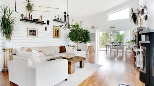 Hus i Tyresö - foto 7