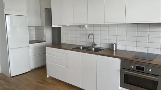 Lägenheter i Solna - foto 1