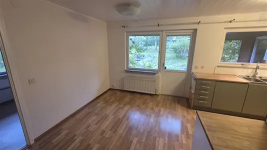 Hus i Järfälla - foto 5