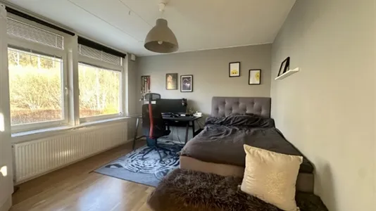 Hus i Botkyrka - foto 9