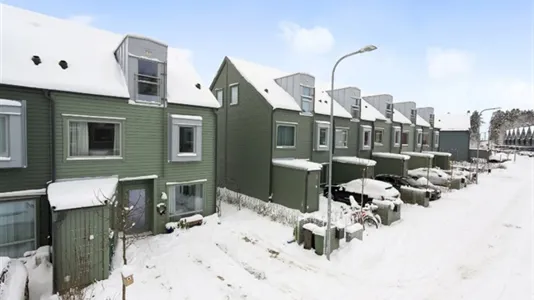 Hus i Upplands Väsby - foto 3