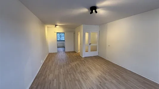 Lägenheter i Botkyrka - foto 1