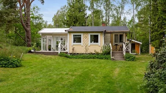 Hus i Värmdö - foto 1