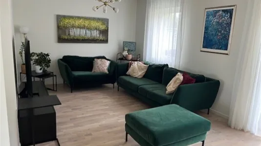 Hus i Örebro - foto 1