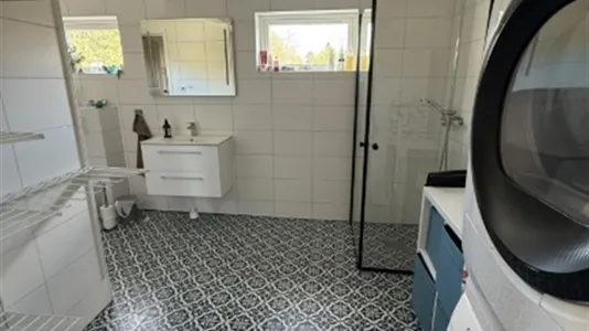 Hus i Huddinge - foto 2