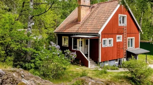 Hus i Botkyrka - foto 1