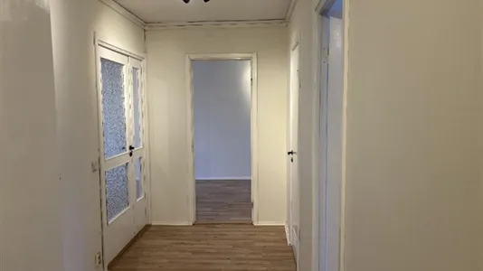 Lägenheter i Botkyrka - foto 2