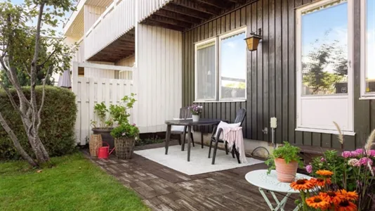 Hus i Järfälla - foto 1