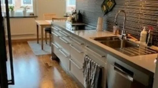 Lägenheter i Tyresö - foto 2