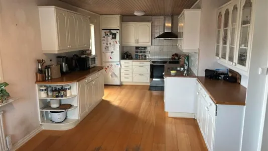 Hus i Härryda - foto 1
