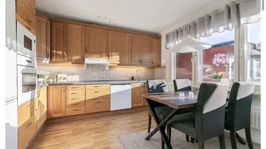 Lägenheter i Botkyrka - foto 5