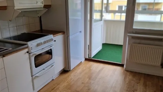 Lägenheter i Huddinge - foto 1