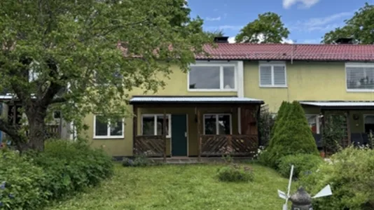 Hus i Sandviken - foto 1