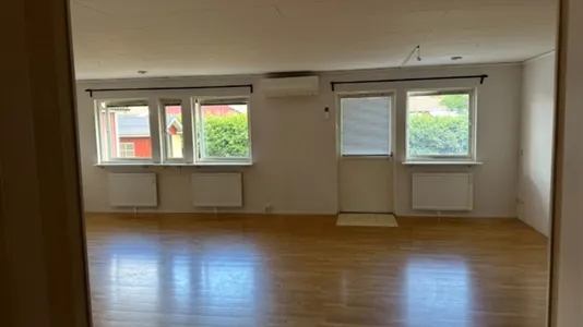 Hus i Surahammar - foto 3