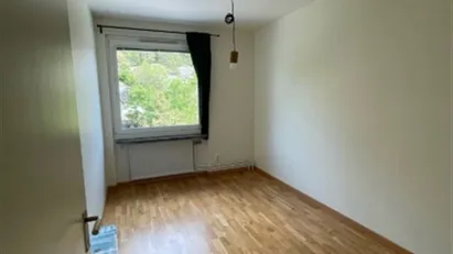Nynäshamn - 3rok - 6mån - 9.315kr/mån
