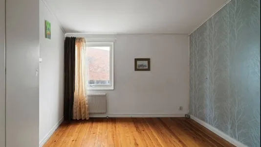 Hus i Järfälla - foto 9