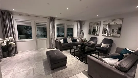 Hus i Salem - foto 1