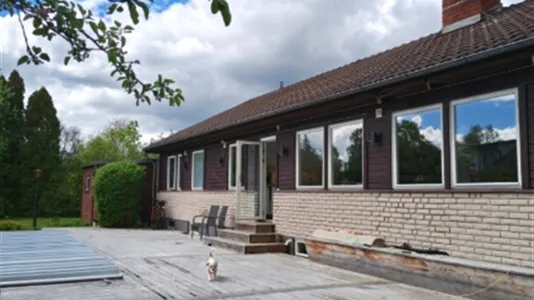 Hus i Håbo - foto 1