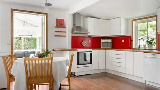 Hus i Värmdö - foto 11